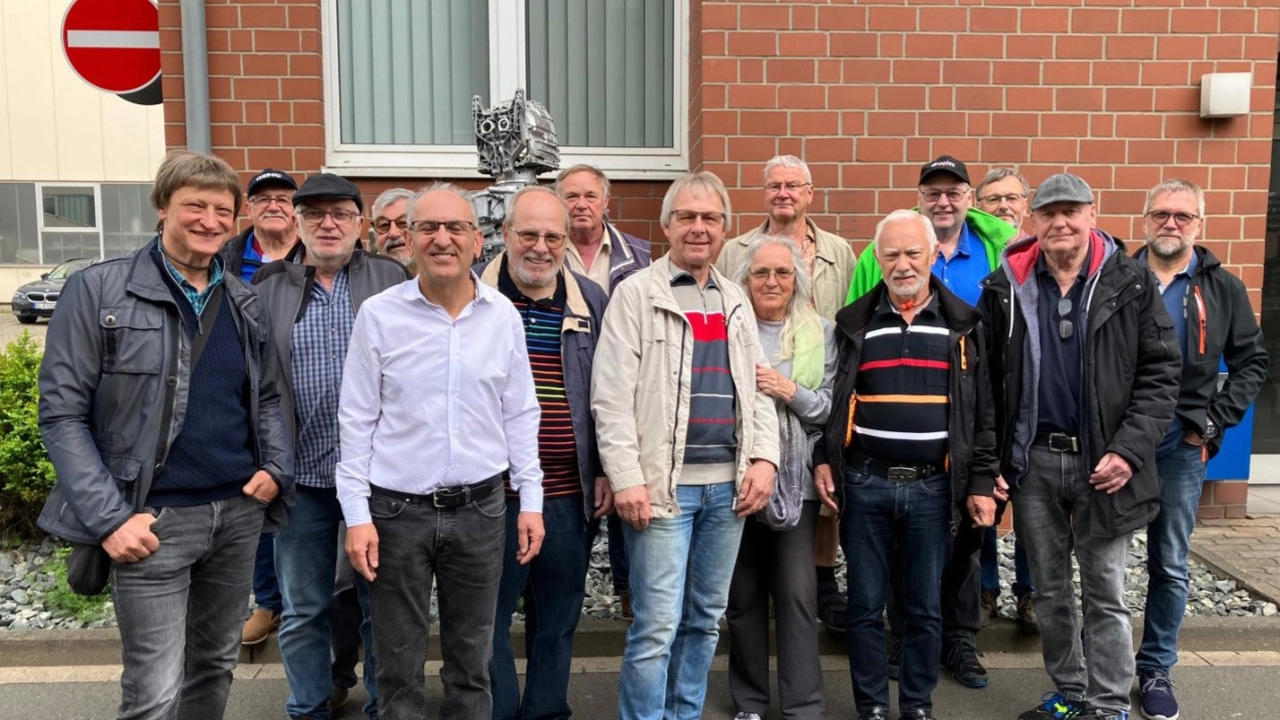Die Mitglieder des AGA Seniorenkreis Hildesheim informierten sich über die Arbeitsbedingungen und Fertigungsprozesse bei KSM Castings in Hildesheim