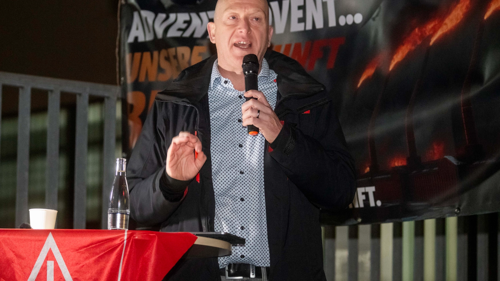 Advent, Advent unsere Zukunft brennt