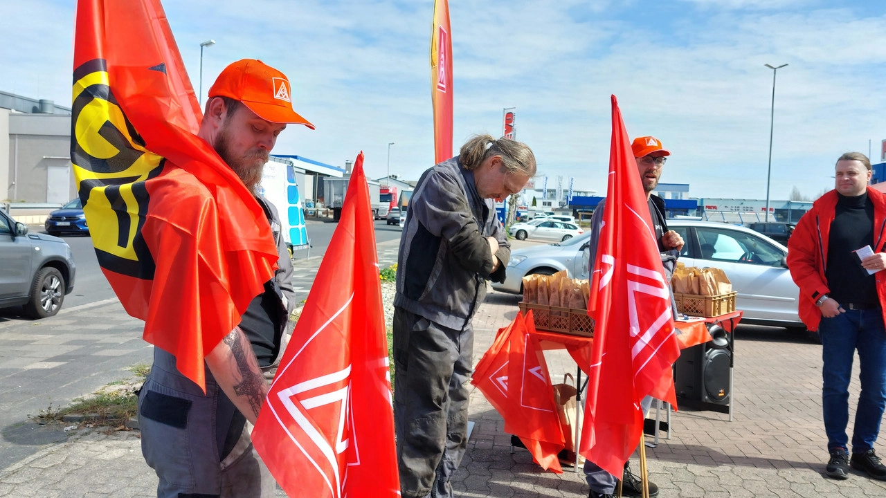 Warnstreik bei MAN in Hildesheim