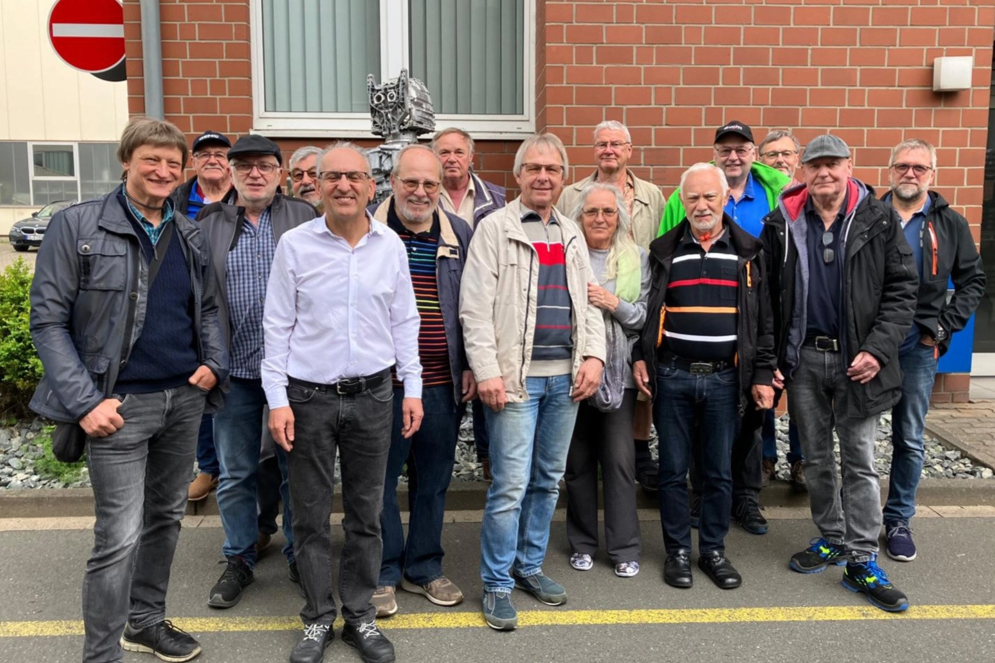 Die Mitglieder des AGA Seniorenkreis Hildesheim informierten sich über die Arbeitsbedingungen und Fertigungsprozesse bei KSM Castings in Hildesheim