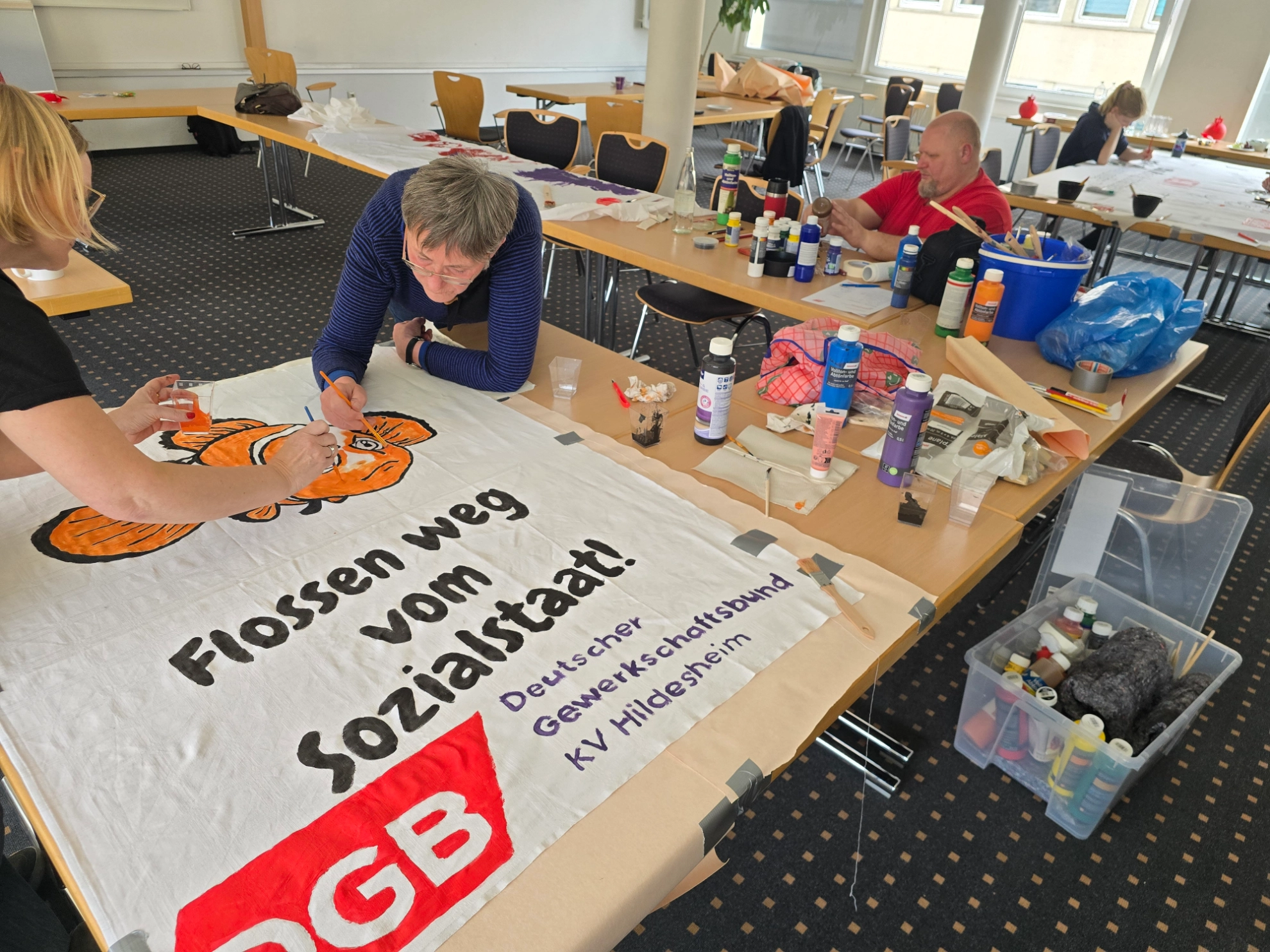 Erstellung eines Transparentes für die MAifeier 2026 in Hildesheim.