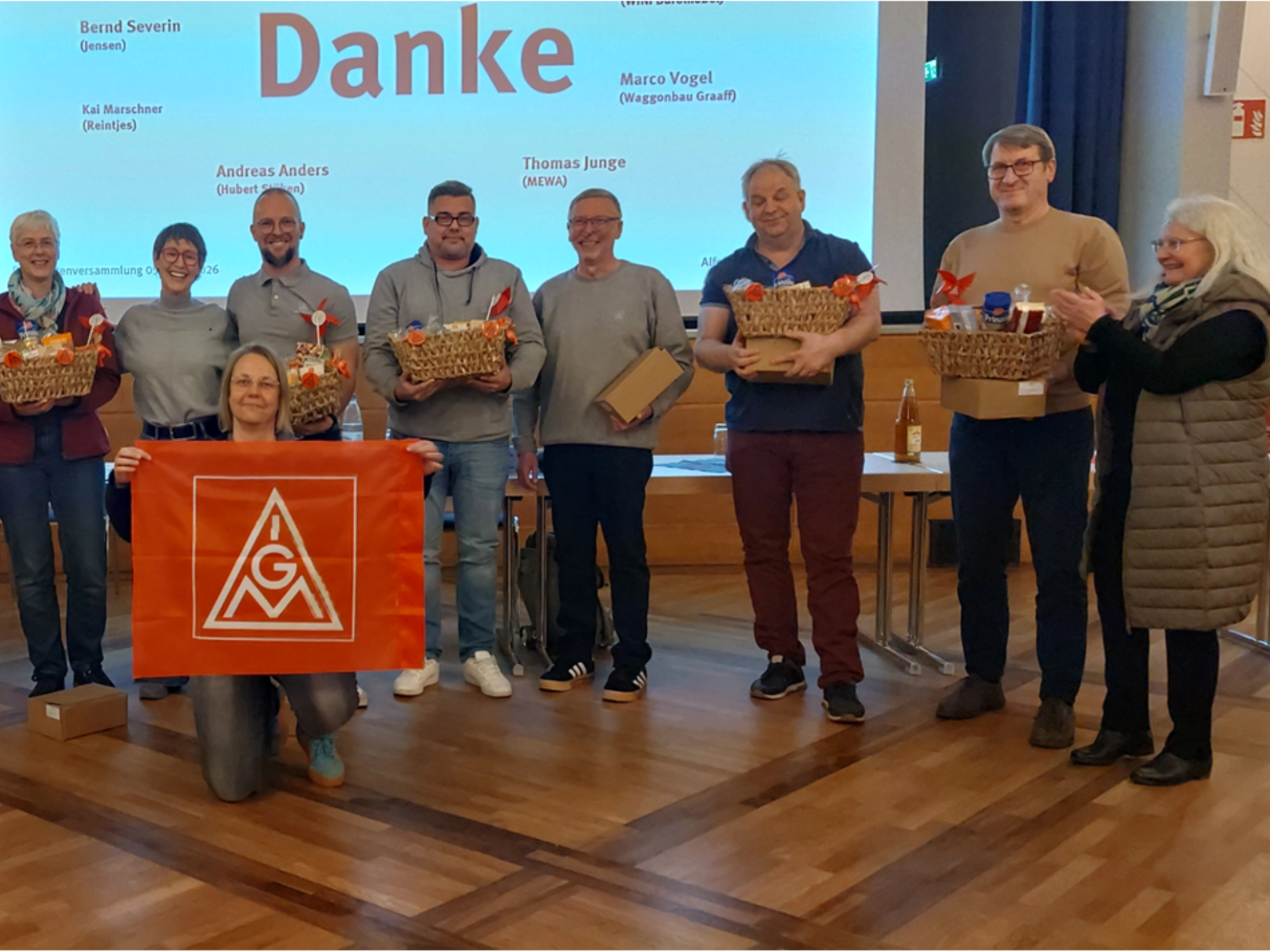 Mehrere besonders engagierte ehrenamtliche Kollegen wurden in der Delegiertenversammlung gewertschätzt.