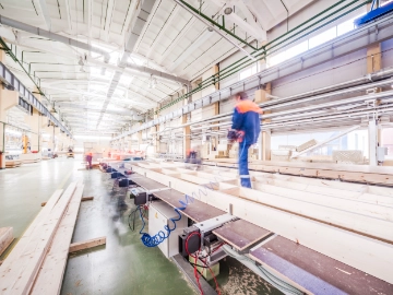 Holz und Kunststoff verarbeitenden Industrie: Warnstreiks ab der dritten Kalenderwoche