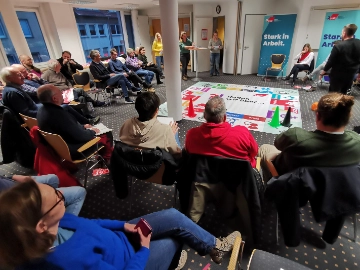 Lebhafte Diskussion bei DGB-Bundestagswahlveranstaltung in Hildesheim