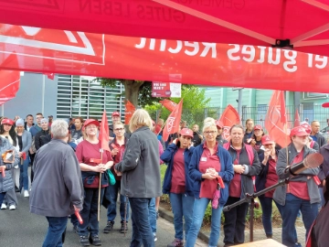 Warnstreik bei der Mewa in Hameln