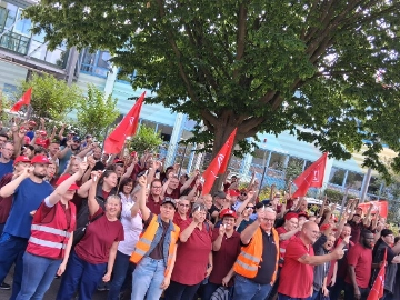 Starker 2. Warnstreik bei MEWA - Beschäftigte setzen klares Zeichen