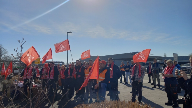 Warnstreik im "Das Teppichwerk"