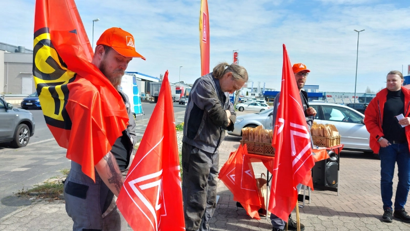 Warnstreik bei MAN in Hildesheim
